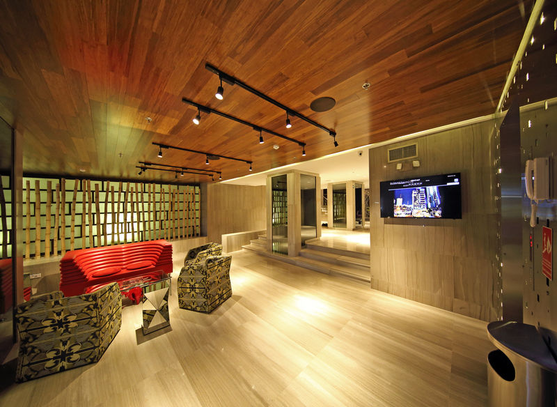 Oriental Hotel 4*